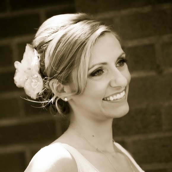 Meet your Posher, Nahkole - Picture 1 of 1